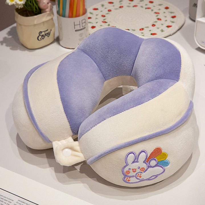 Ergonomic neck pillow with panda motif Stornfield
