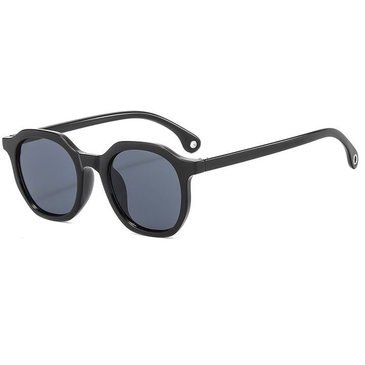 Women's fashionable sunglasses with trendy design and UV protection Stornfield