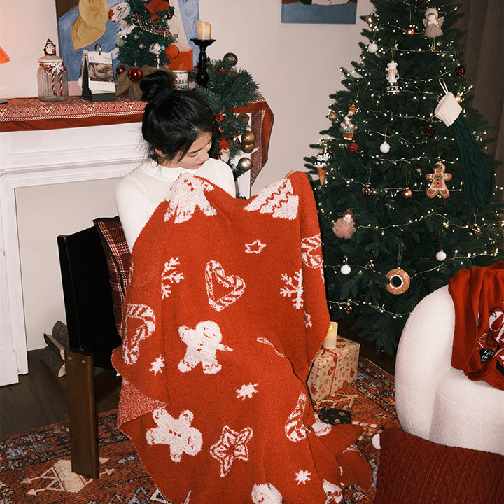Oversized Plush Holiday Sherpa Throw Blanket with Festive Gingerbread and Snowflake Jacquard