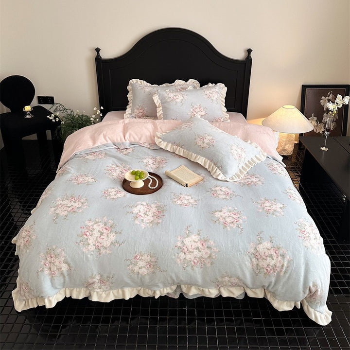 Floral Ruffled Cotton-Look Duvet Cover Set with Decorative Pillow Shams