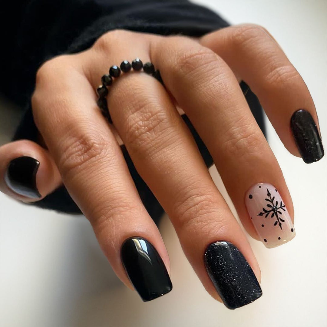 Decorative Press-On Nail Art Set with Elegant Floral and Shimmer Design Stornfield