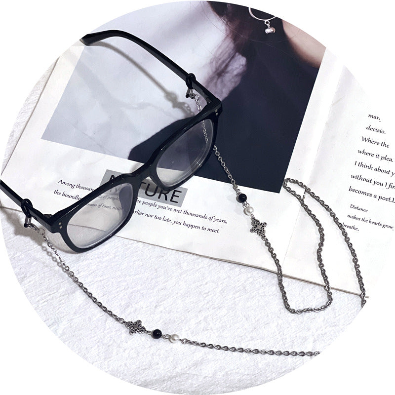 Decorative Metal Chain Eyewear Holder Stornfield