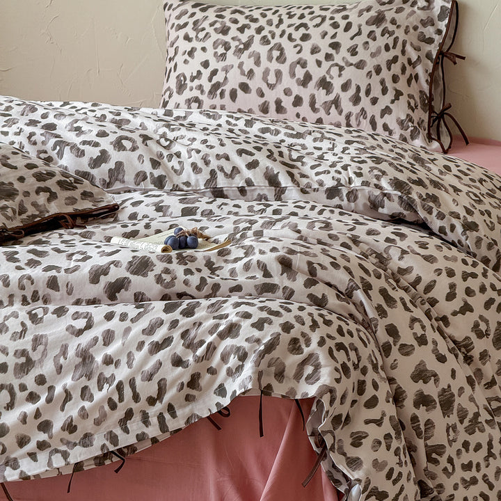 Patchwork Floral Cotton Percale Duvet Cover Set with Button Closure and Corner Ties