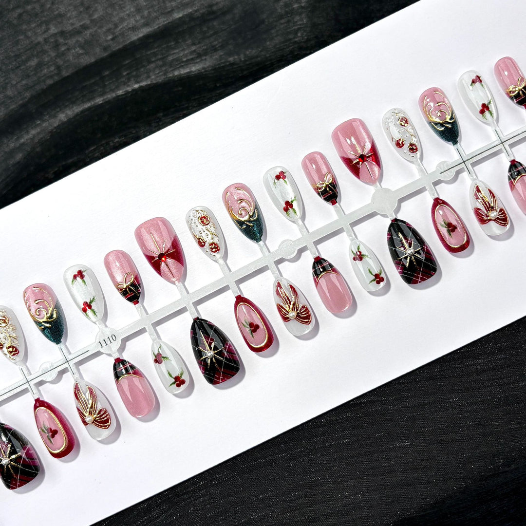 Artistic Floral-Embellished Press-On Nail Set