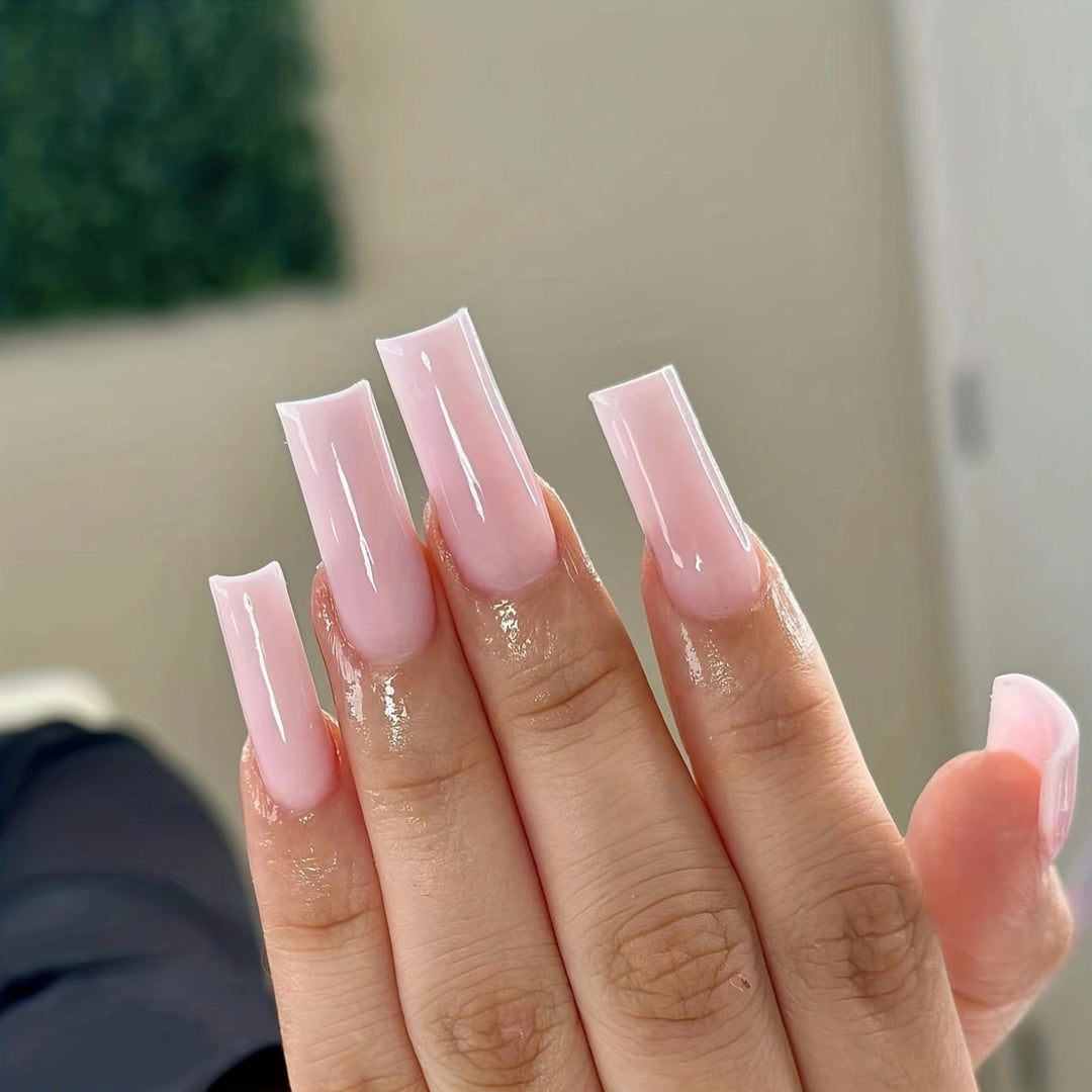 Artificial nail set with elegant gloss and modern design Stornfield