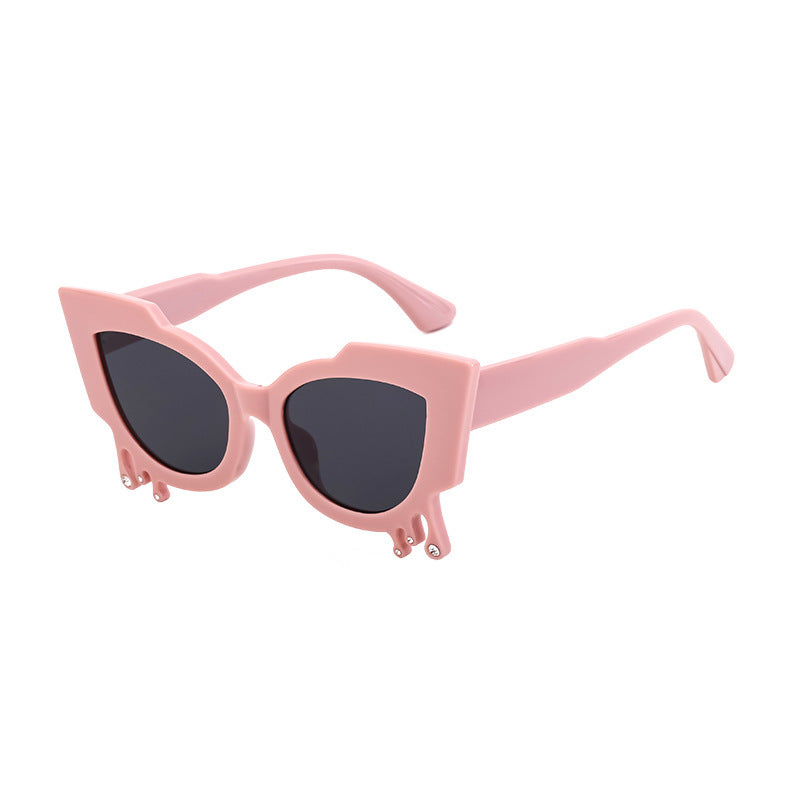 Women Exclusive Cat Eyes Sunglasses with Artistic Details Stornfield