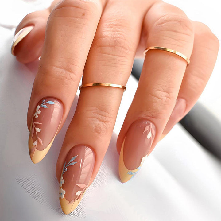 Decorative Press-On Nail Set with Floral and Elegant Design Stornfield