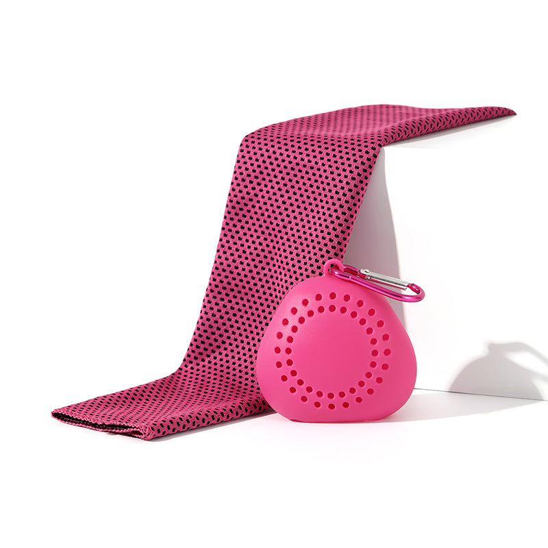 Unisex cooling towel in storage case Stornfield