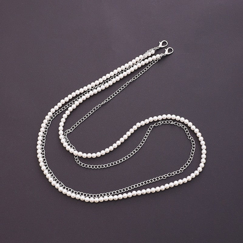 Elegant Pearl and Chain Necklace Stornfield