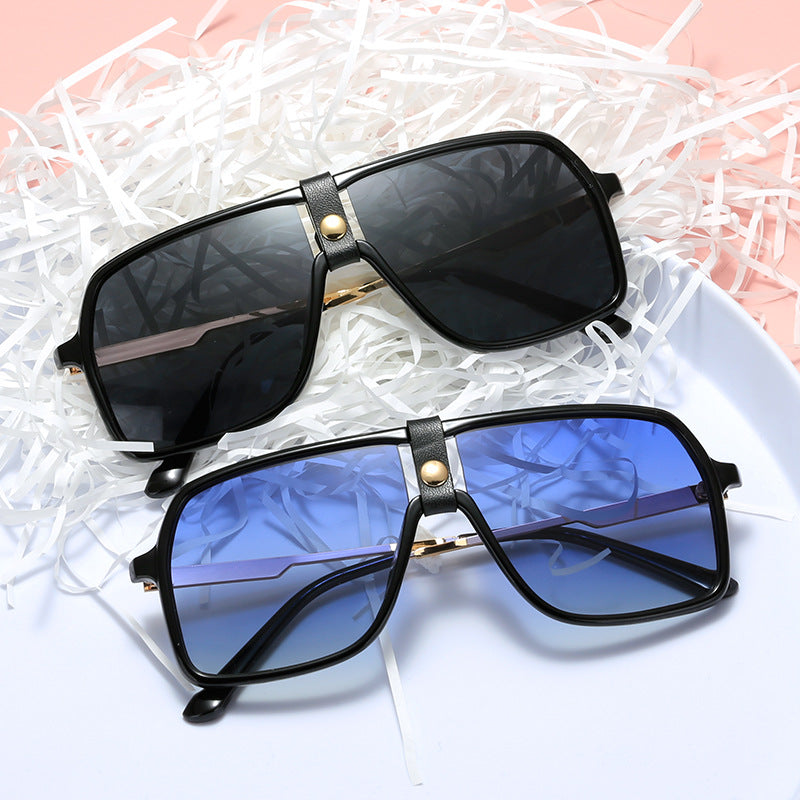 Women Oversized Sunglasses with Fashionable Frame and Stornfield Sunglasses Lenses