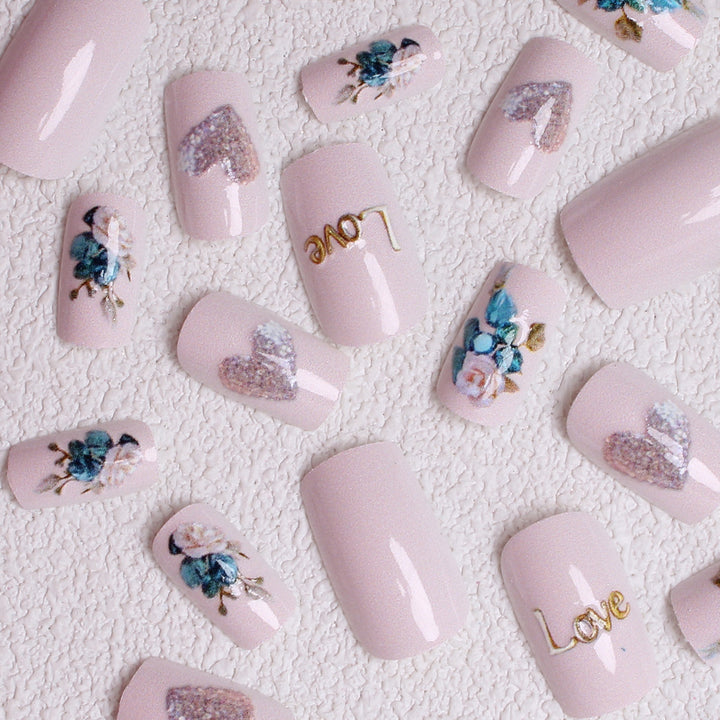 Floral-Inspired Press-On Nails Stornfield