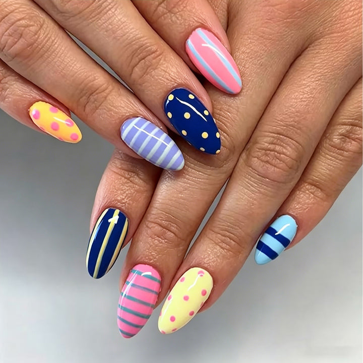 Stylish Patterned Press-On Nail Art Set