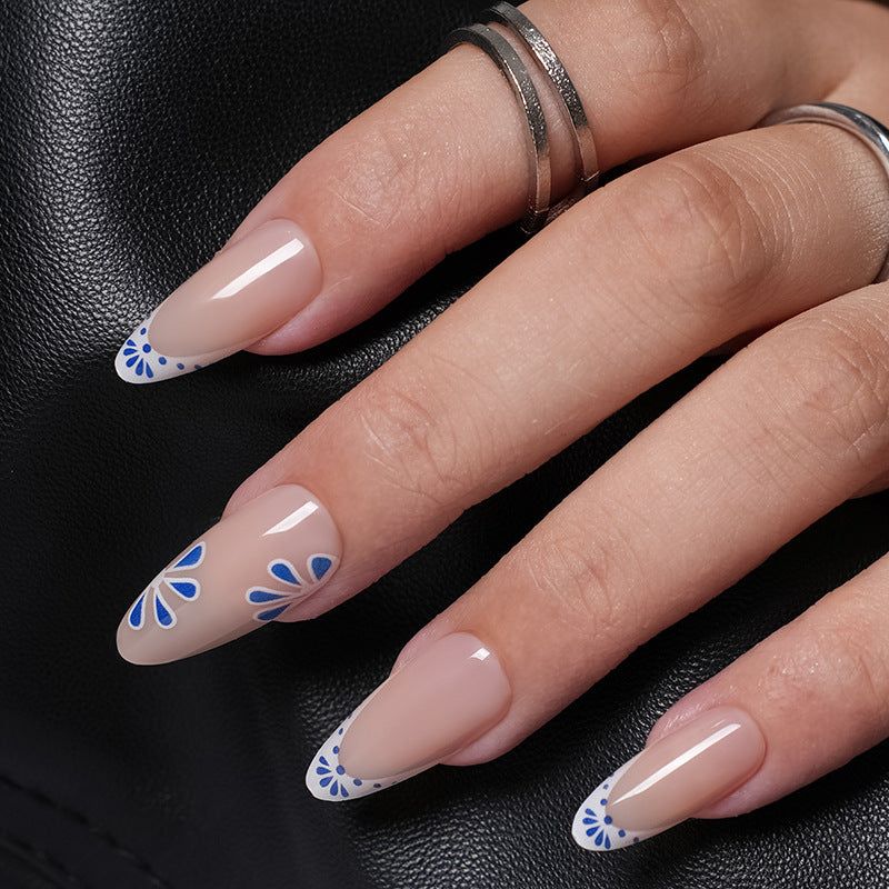 Decorative Floral Press-On Nail Set