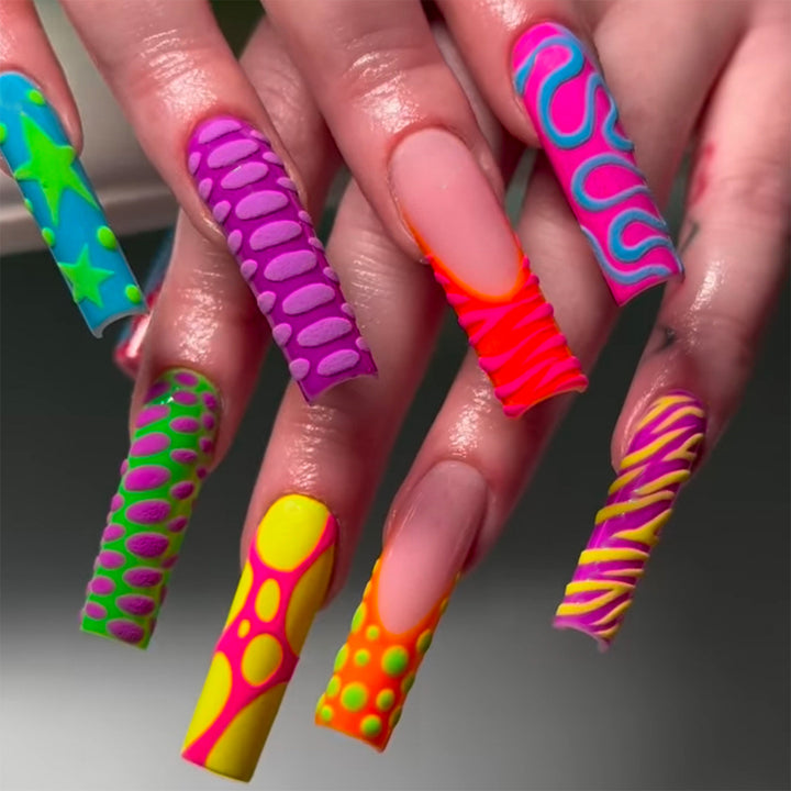 Artificial nails with extravagant design variety Stornfield