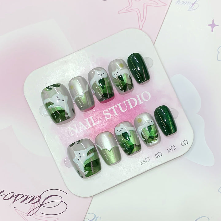 Creative Nail Art Set with Botanical Designs Stornfield