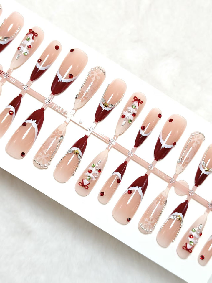 Festive artificial nails with Christmas motifs Stornfield
