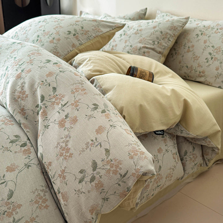 Reversible Printed Duvet Cover Set with Sateen-Feel Pillowcases