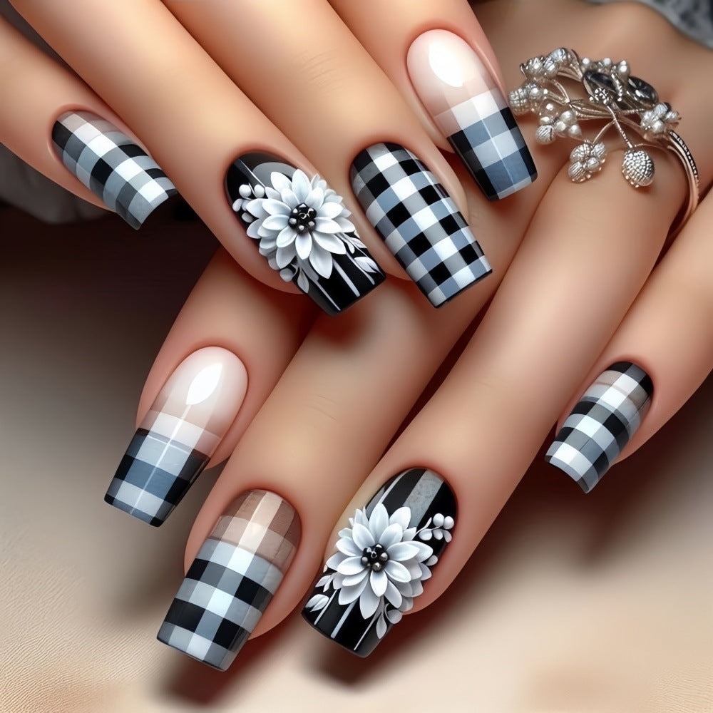 Creative artificial nails with stylish checkered patterns and floral design Stornfield