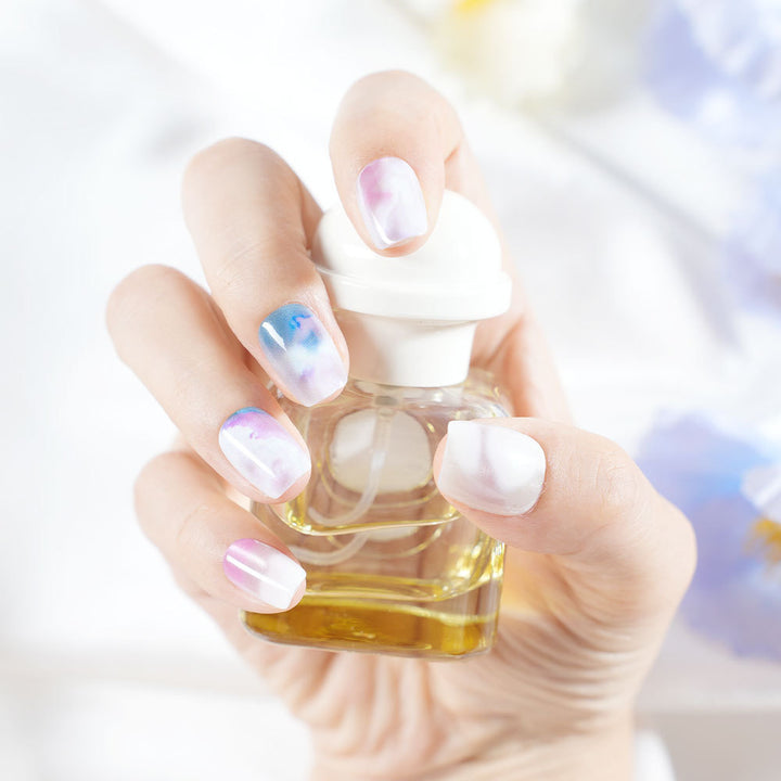 Artistic Watercolor Press-On Nails Stornfield