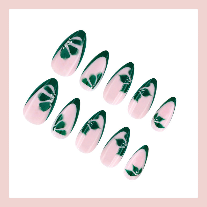 Artifical nails with elegant flower design Stornfield