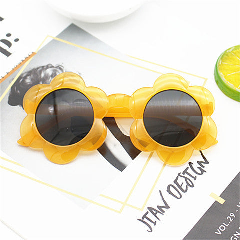 Women's sunglasses in playful floral pattern Stornfield