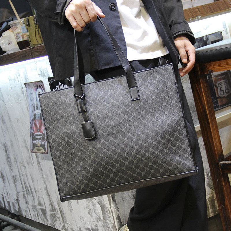 Elegant Tote Bag with Textured Design Stornfield