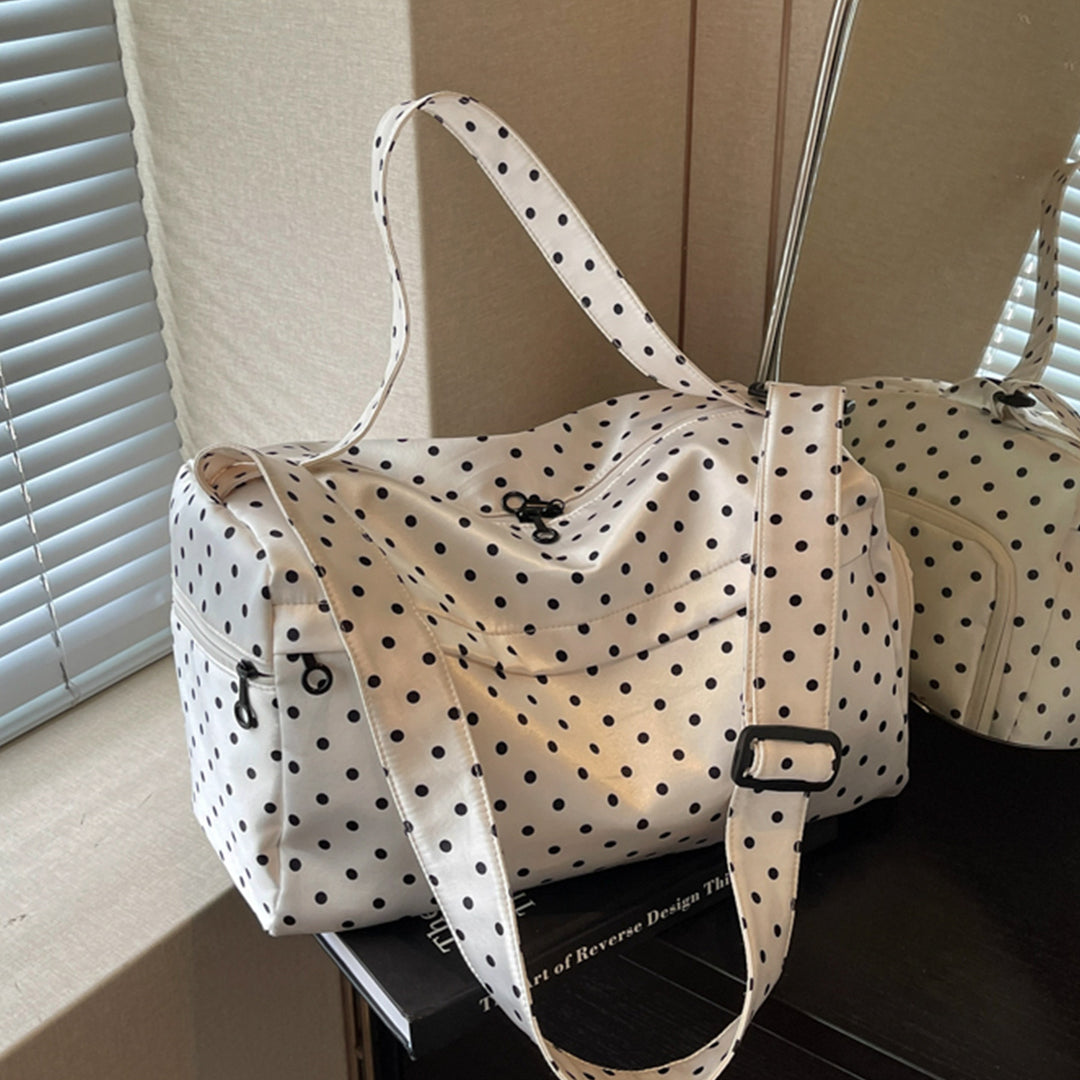 Fashionable sports and travel bag with dotted design Stornfield