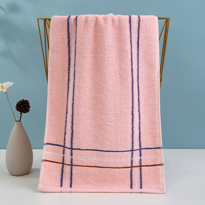 High-Quality Patterned Bath Towel With Fine Design Stornfield