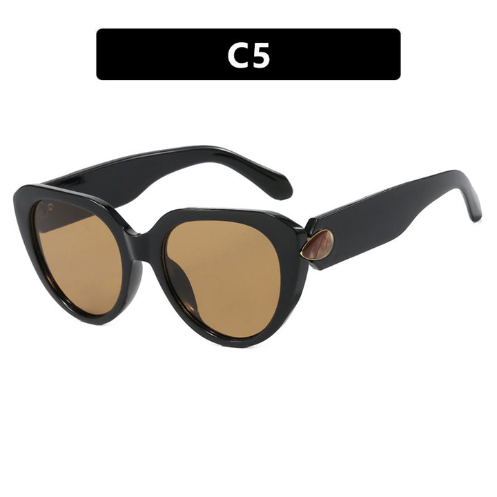 Women Cat-Eye Sunglasses with striking design and protective UV filter Stornfield