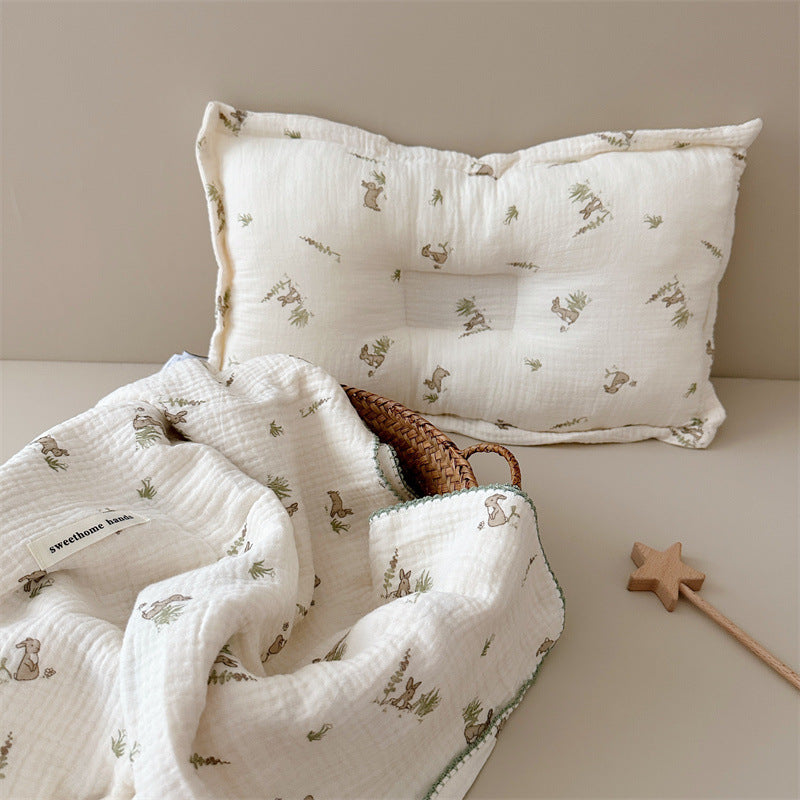 Unisex Mull blanket with cute bear design Stornfield