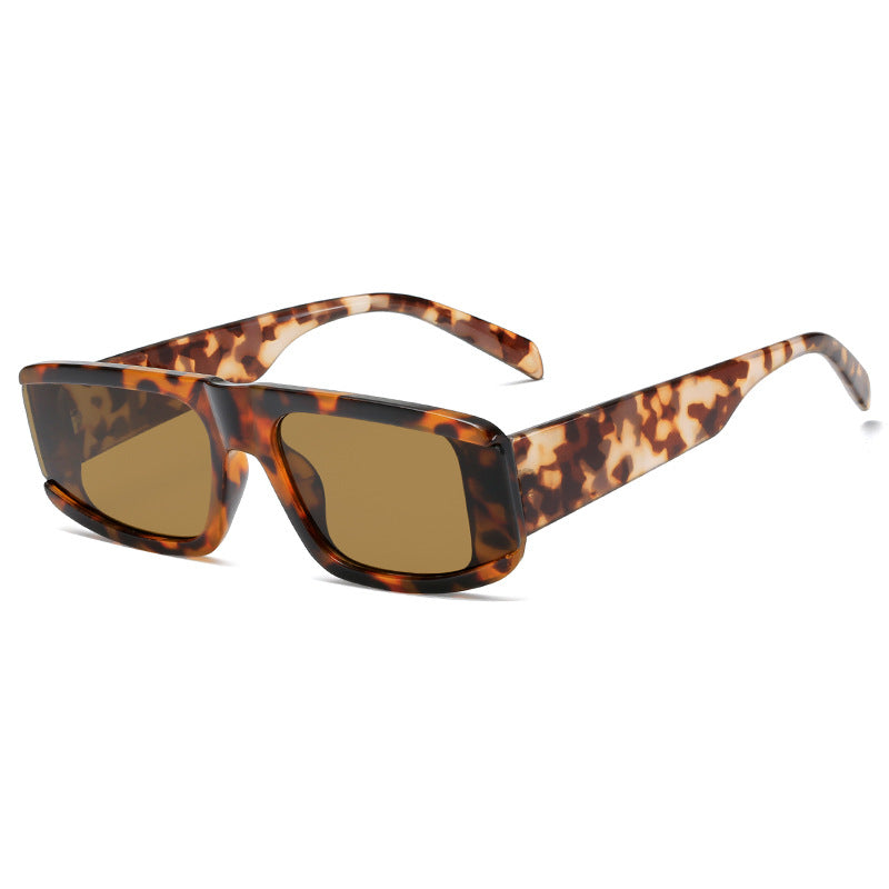 Women's fashionable sunglasses with futuristic design and transparent frame Stornfield