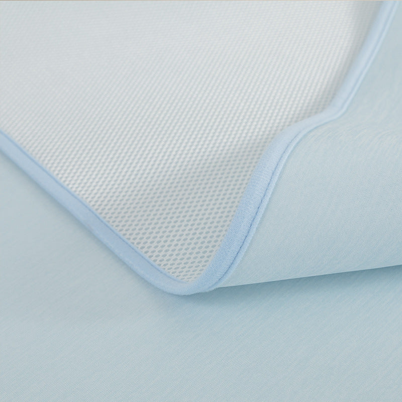 Ladies mattress topper with waterproof and breathable function Stornfield