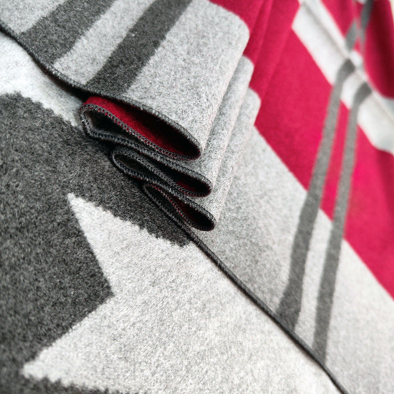 Women's elegant and versatile scarf made of high-quality viscose Stornfield