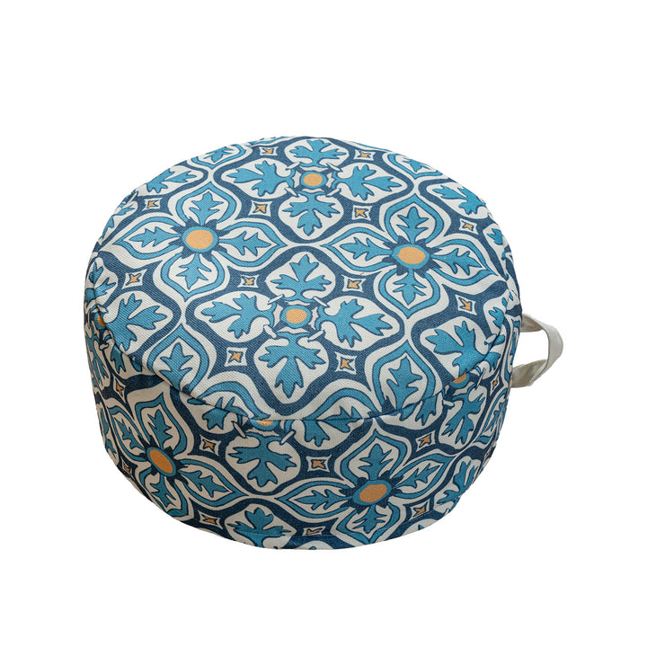 Round seat pouf with woven jacquard structure and practical carrying handle Stornfield