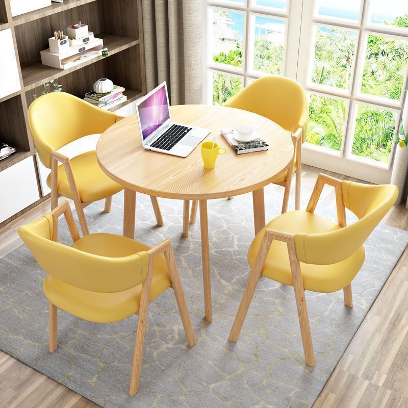 Dining chair with ergonomic upholstery and modern design Stornfield