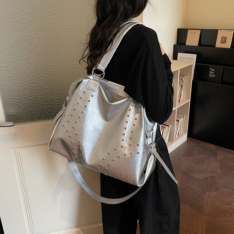 Elegant and Spacious Handbag Stornfield