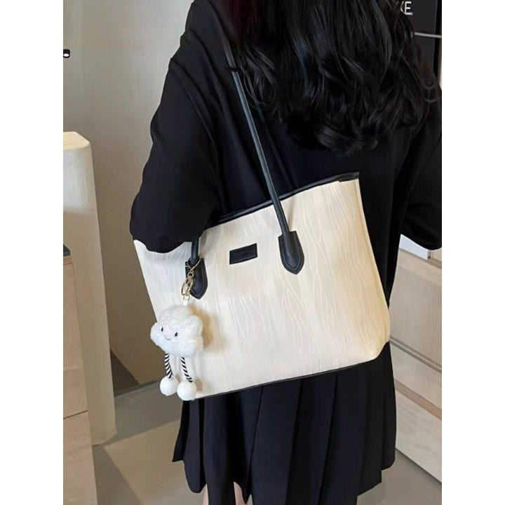 Sleek Modern Tote Bag Stornfield