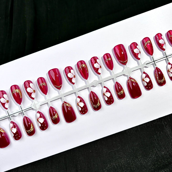 Artistic Floral Press-On Nail Art Set