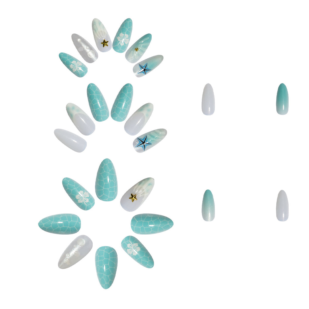 Artificial nail set with sea motifs and 3D accents Stornfield
