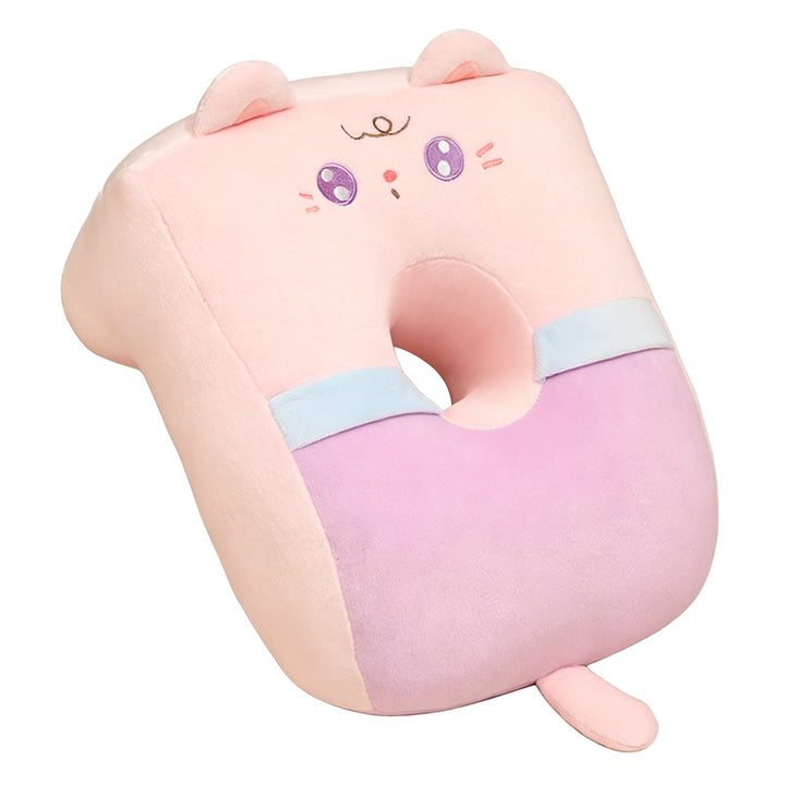 Cozy neck pillow with animal design Stornfield