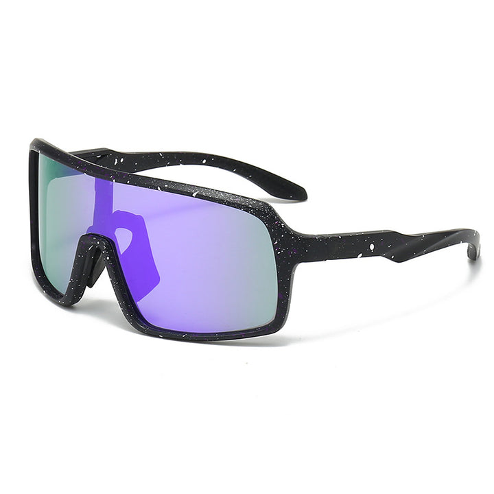 Ladies fashionable sunglasses in a futuristic design with large lenses Stornfield