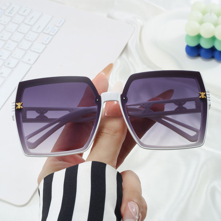 Ladies stylish oversized sunglasses Stornfield