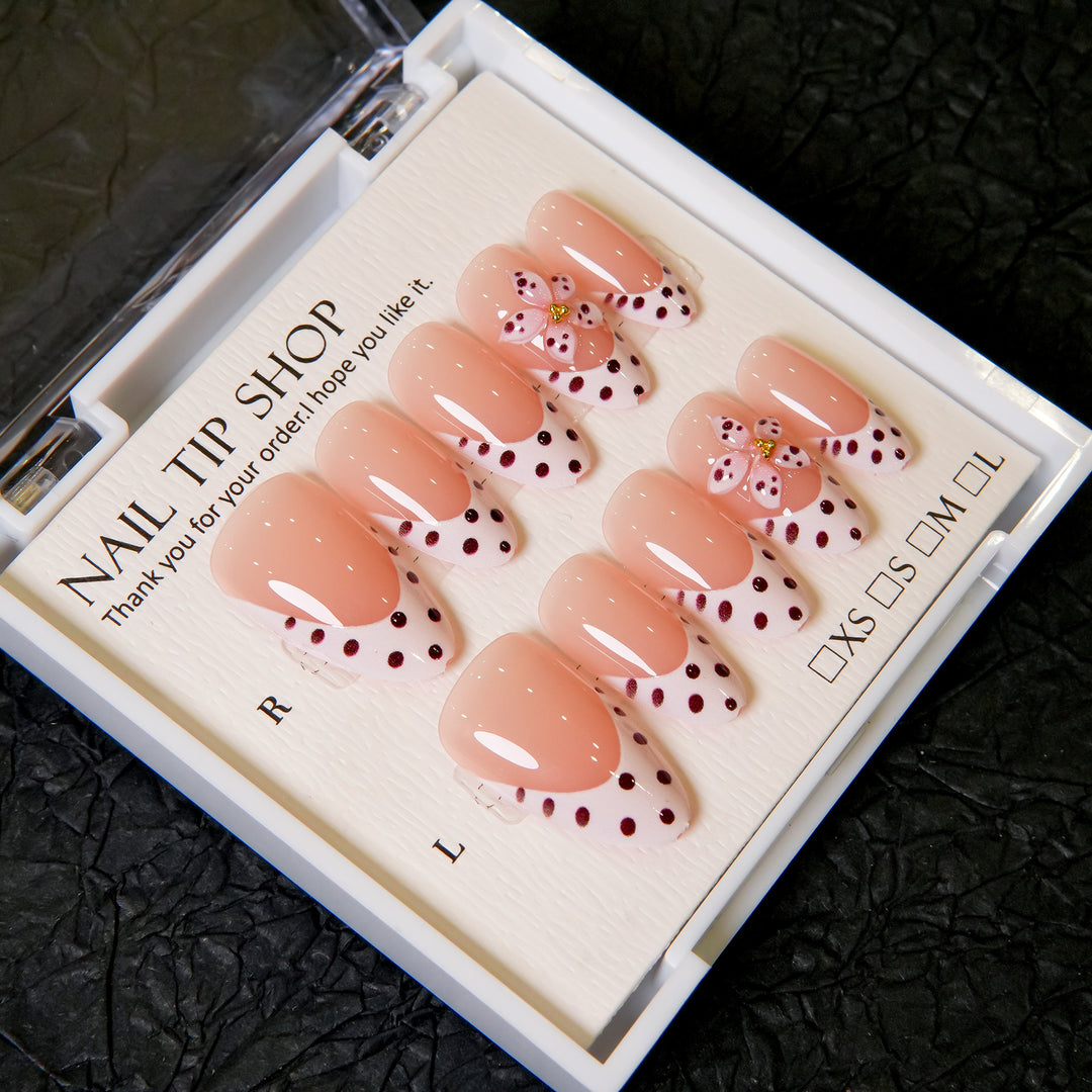 Floral Accent Press-On Nail Tips