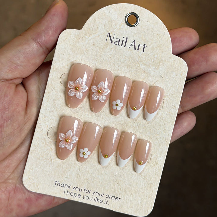 Floral Art Press-On Nail Design Stornfield