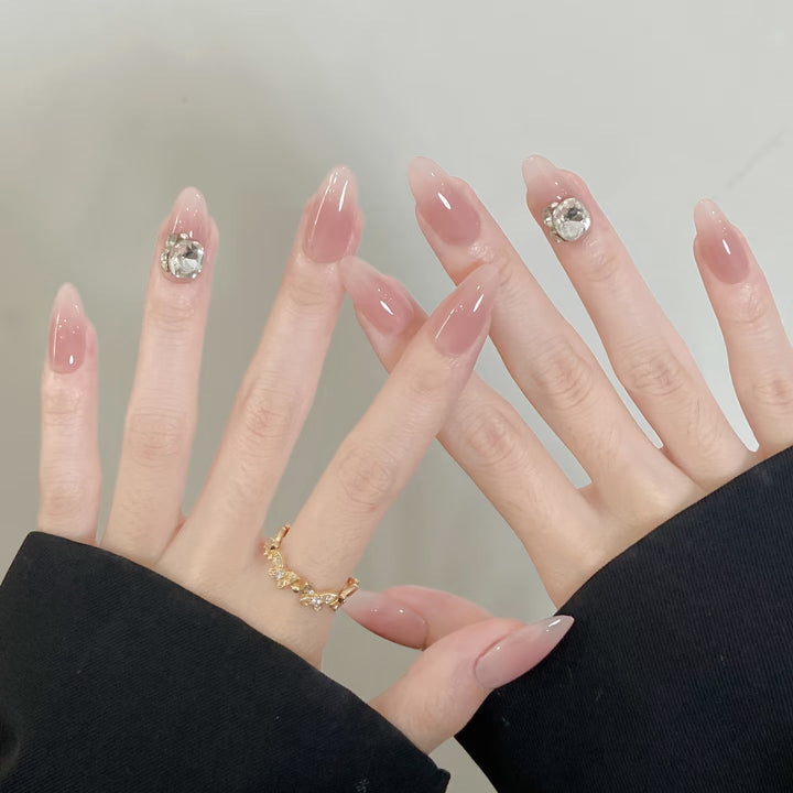 Decorative Press-On Nail Art Set with Elegant Crystal Accents
