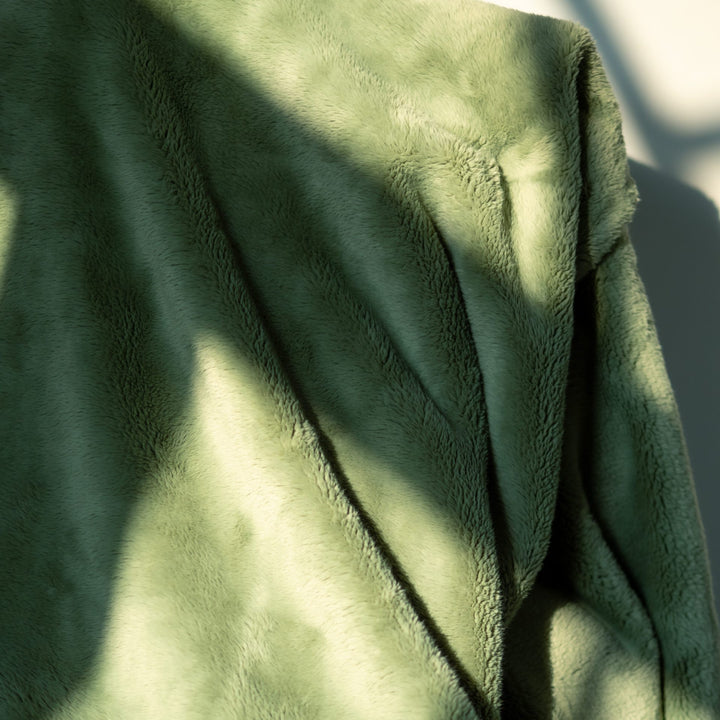 Soft Plush Throw Blanket Stornfield