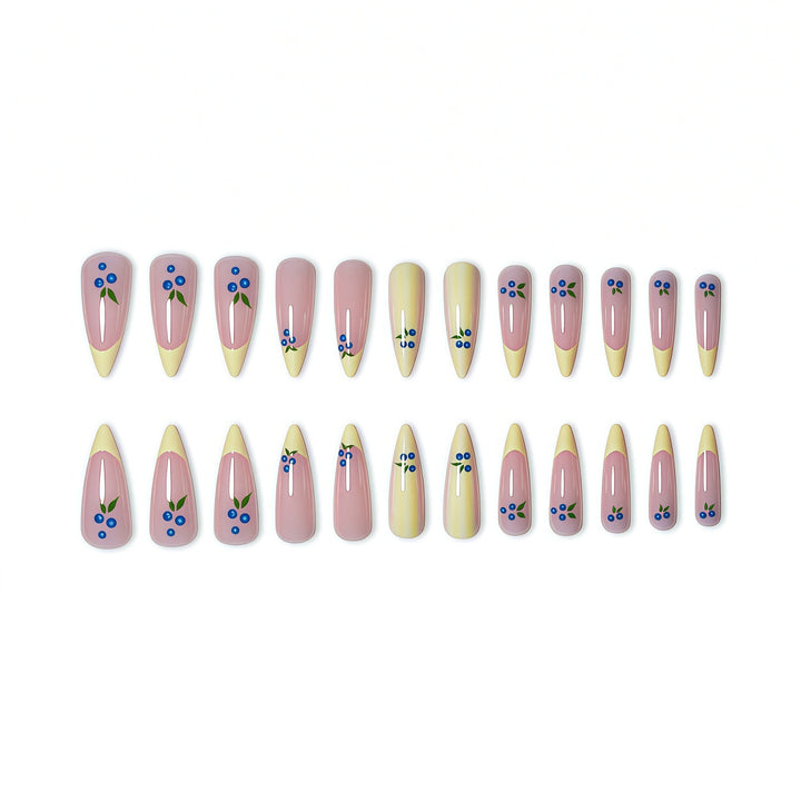Artistic Floral Design Press-On Nails Stornfield