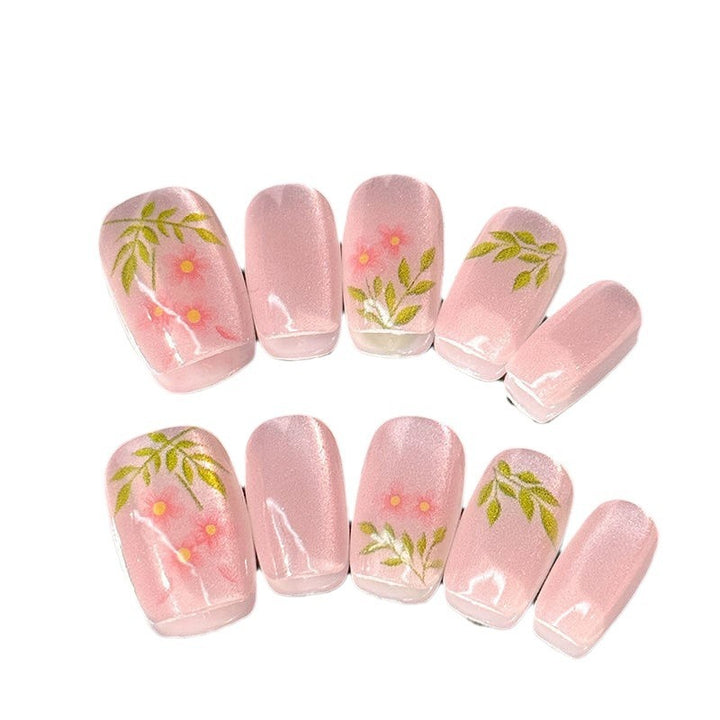 Artistic Press-On Nail Set with Floral Design Stornfield