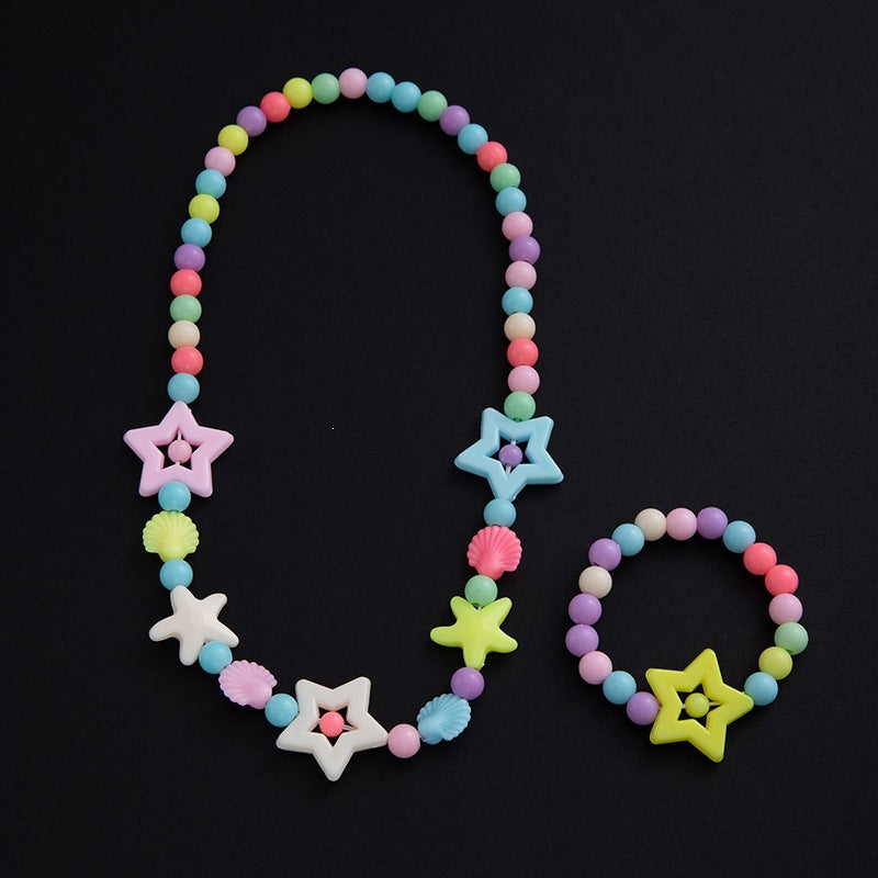 Jewelry set with floral motifs Stornfield