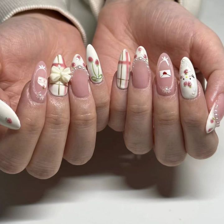 Artistic Decorative Press-On Nail Set Stornfield